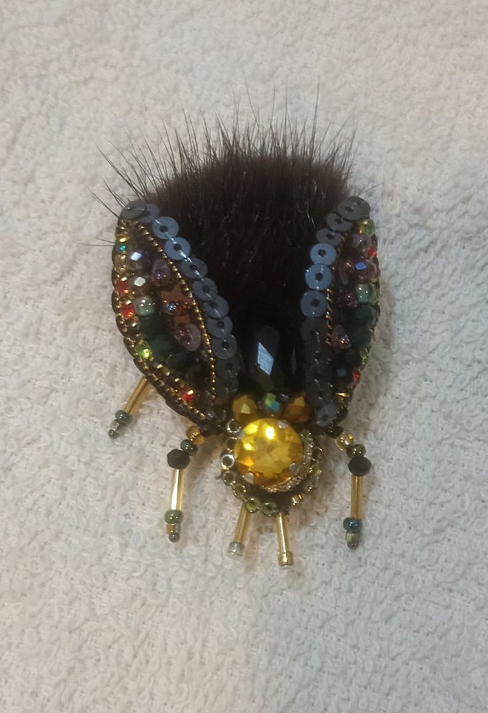 Broșă „Gândac” 8