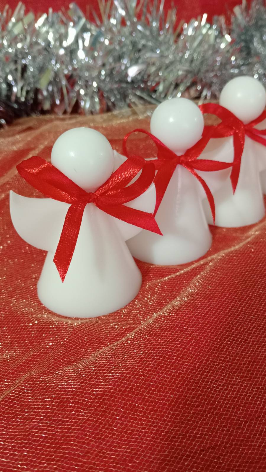 Îngerași din săpun pentru Crăciun.